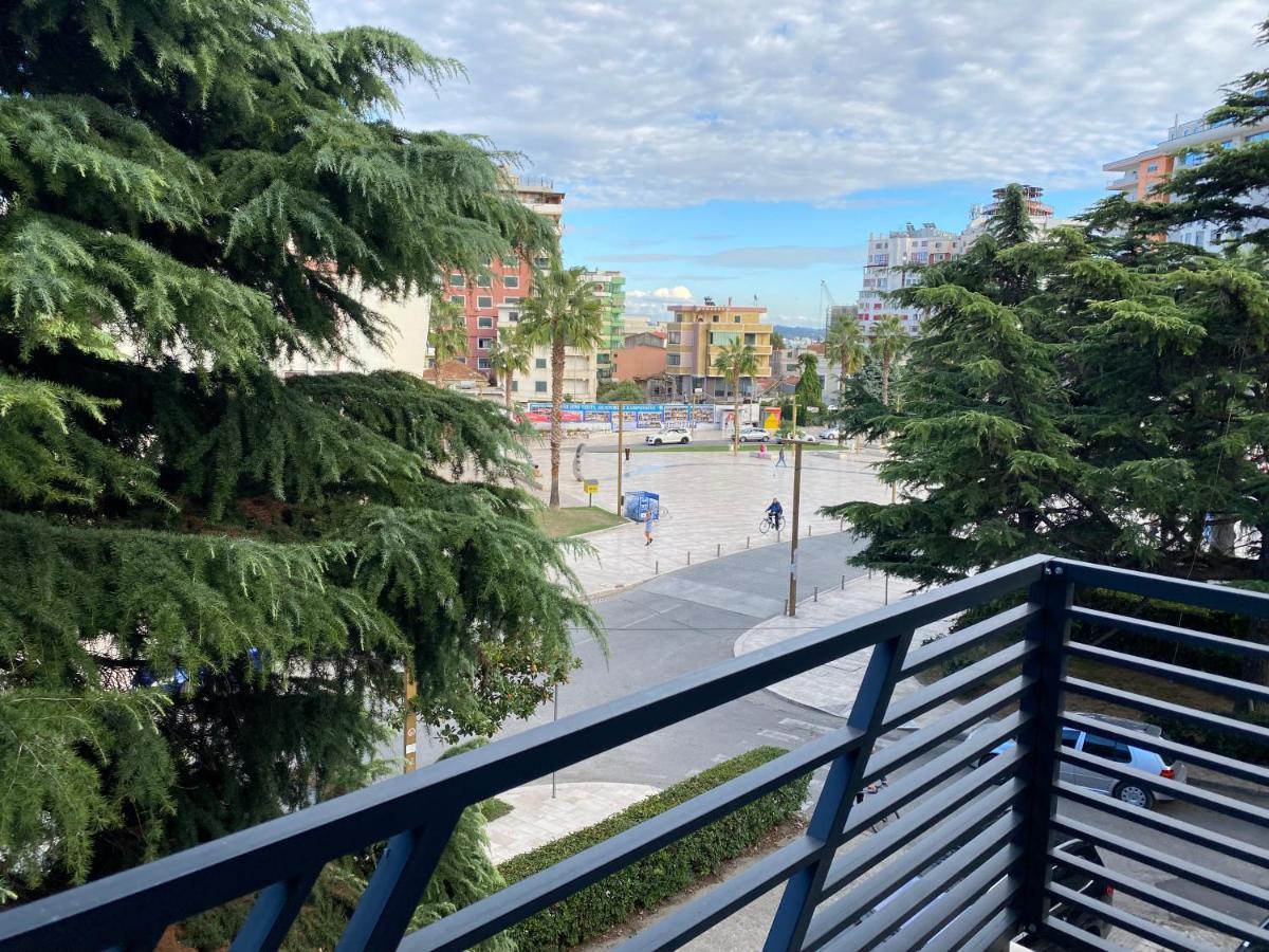 Brand New Apts Located At The City'S Main Square-100 Mbs Wifi Durrës Exteriör bild